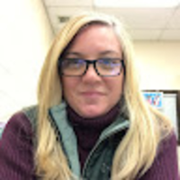 Meet your Posher, Nora - Picture 1 of 1